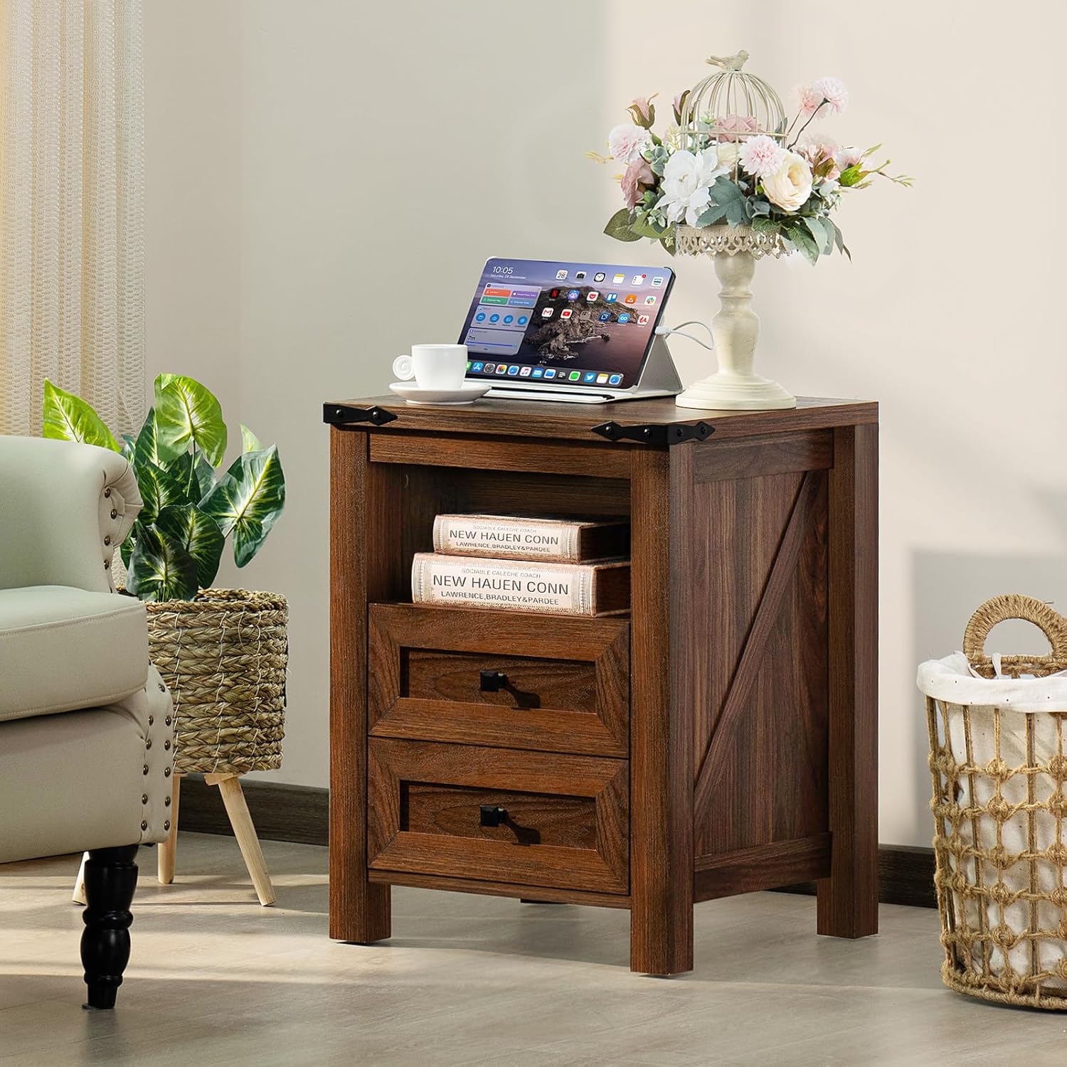 Nightstands Set of 2 with Charging Station, Farmhouse Side End Table with 2 Drawers and Open Shelf, Wood Rustic Sofa Table, Bedside Cabinet for Bedroom, Living Room, Closet, Office(Brown)